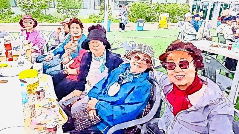 QniPaint_2.1.4(72)_1684386426075__attrs_T00_P00_C00_MA1_S00_ISO(7f7f7f7f7f).jpg