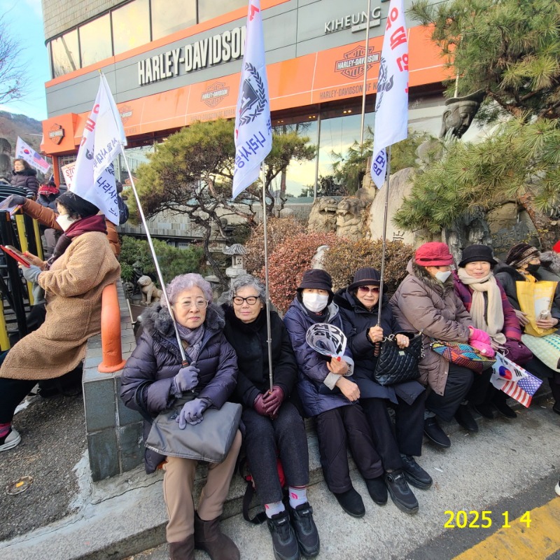 [ٹ̱]057.jpg