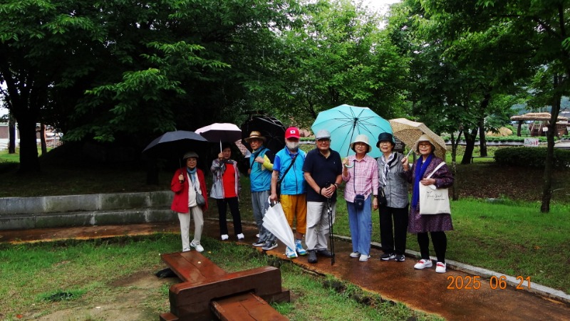 [�ٹ̱�]DSC06240.JPG